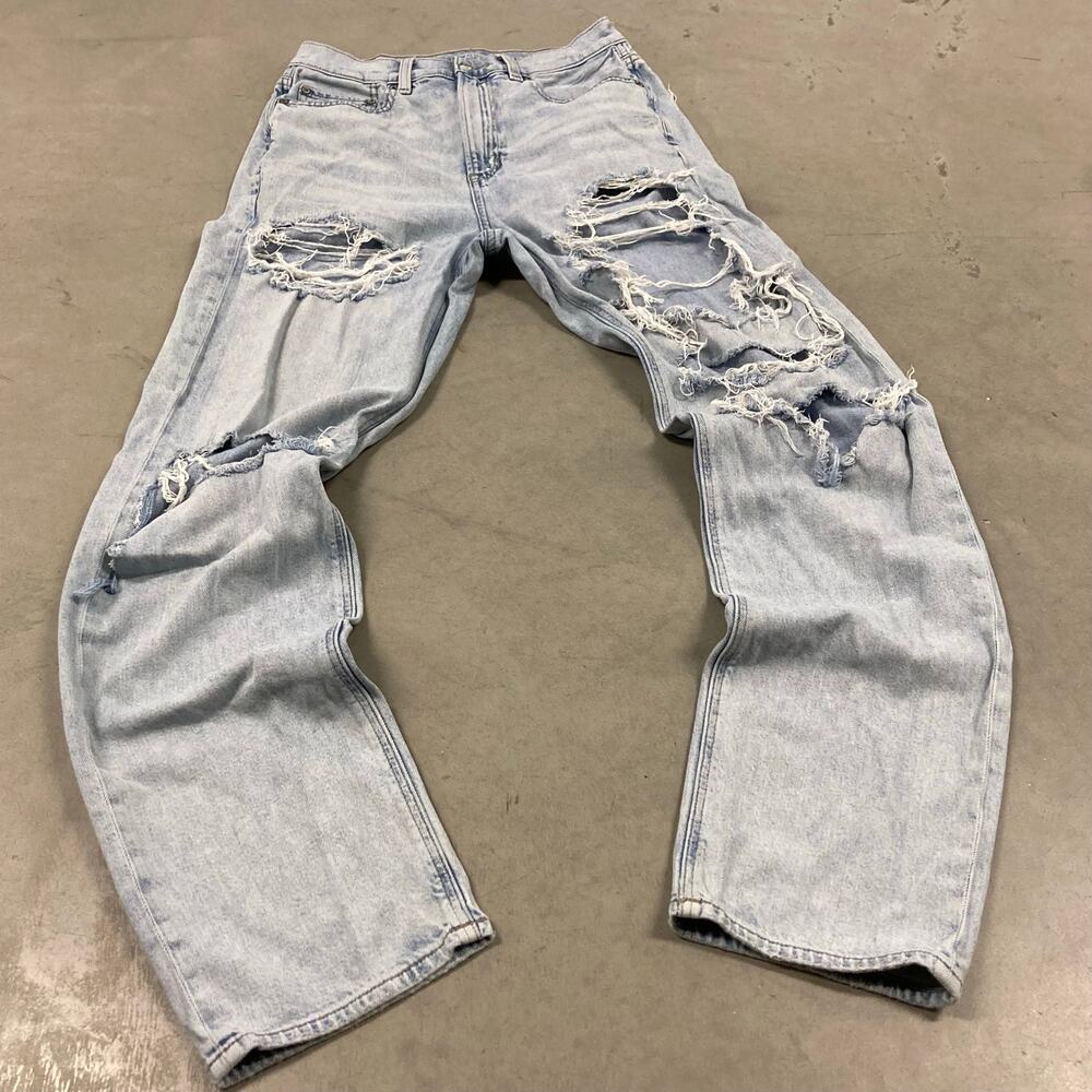 American eagle ripped baggy jeans 27x31